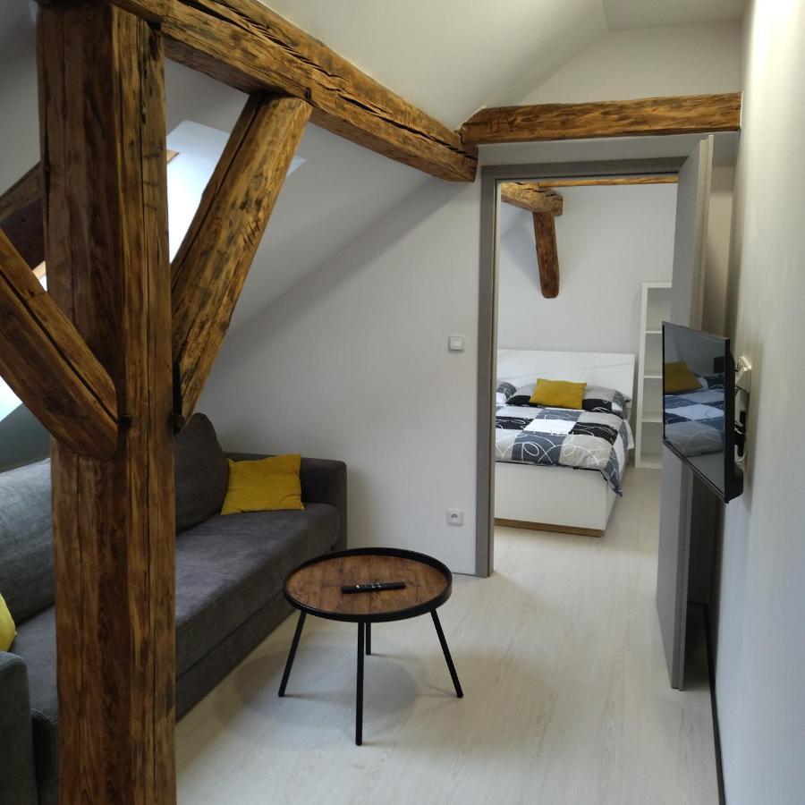 Apartmany S Vyhledem Na Zamek Vimperk Exterior foto
