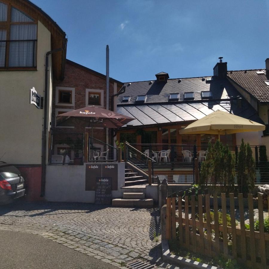 Apartmany S Vyhledem Na Zamek Vimperk Exterior foto